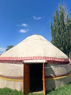 Asylbek Guesthouse - 2
