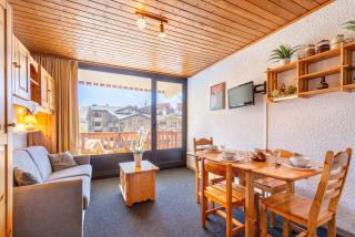 Cosy Apartment In Heart of Val Thorens, Ski In-Out with WiFi - Val Thorens - 5