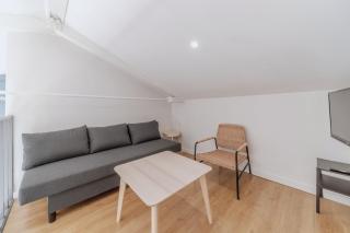 Elegant and spacious apartment for 4 people near Bellecour - 0