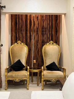 Zen Luxury Stay - 3BR Family Apartment DHA Phase 6 Nishat Commercial - 6