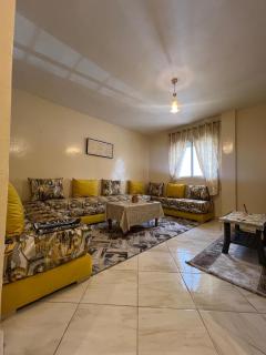 Appartement famille devant carrefour adrar - Agadir - 0