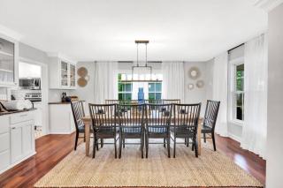 Lake Norman Villa Sleeps 15 Hot Tub Game Room - Mooresville - 5