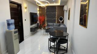 Luxury Private Top Floor Apartment in Heart of Bahria Town - 5