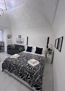 Marinella House Napoli centro Piazza Dante - 8