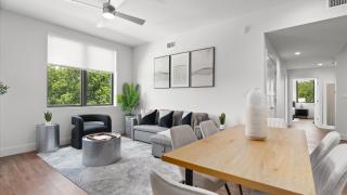 Upstay Modern 2 Bedroom Home near South Congress - 4