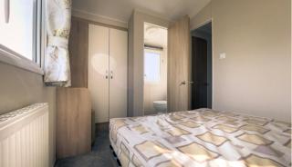 3 Bed-Sleeps 6-Free Parking-10 Min to Beach - Ingoldmells - 3