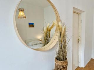 130 m2 Stylish & Spacious Apartment with Free Parking - Vienne - 2