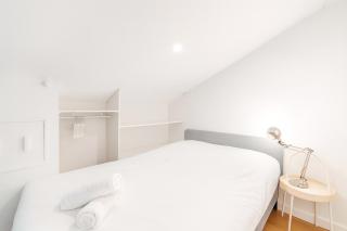 Elegant and spacious apartment for 4 people near Bellecour - 2