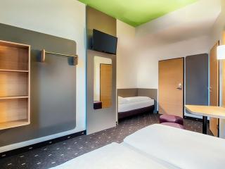 B&B Hotel Kassel-City - Kassel - 1