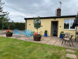 Yew Tree Bungalow, Onneley, Cheshire - 0