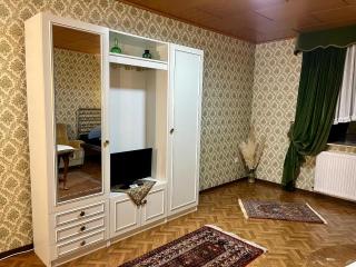 WG in Homberg Efze, Monteurzimmer, 2 Erwachsene, 1 Doppelzimmer Nr 3 - - 5