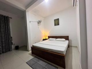 The Glory Villa Transit Hotel - 4