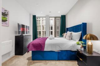 Modern Central Apartment by City SuperHost - 6
