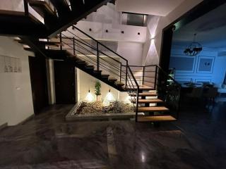 Luxury Villa in Palm Hills October 4 BR with pool - 7