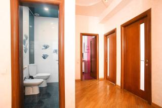 Large 2 Bedroom apt with a Balcony in Katsin building - 1
