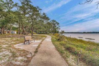 214 Payne Rd - Sanders Beach - 2