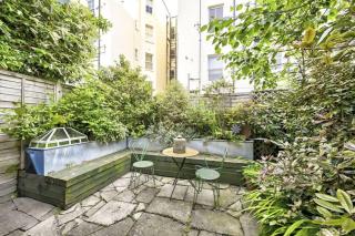 Charming 2 Bed Flat by 53 Degrees Property, Ideal Location With Garden - Londra - 2