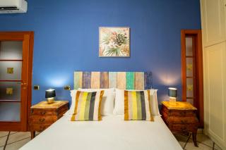 Casa Raffaela with Terrace by Wonderful Italy - Naples - 6