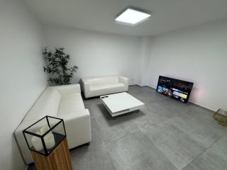 Neubau 2-Zi Wohnung - 15 min von Köln - 5