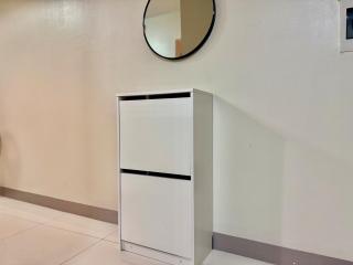 Bright Corner 2BR Suite with Bathtub Uptown BGC - 3