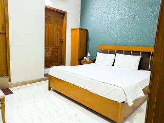 Hotel StayInn - Agha Khan Hospital Branch - 2