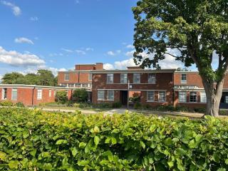 GORGEOUS home for up to 4 guests - Bicester - 8