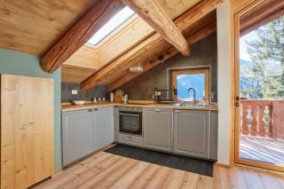 Lioda Oak Alpine Charm - Vinigo - 1