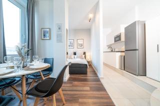 5 Modern city studio for 6 Bogenhausen near Messe Munich - 3