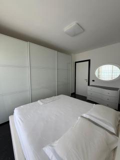 La Perla Rossa - Durrës - 8