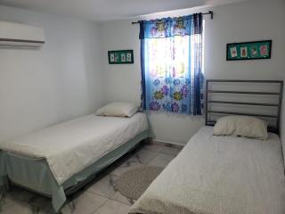 North Guest Suite Apartment - 5