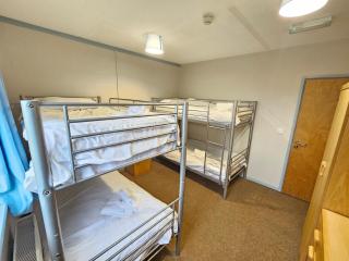 Rural Group Lodging 19 rooms 83 beds Games room - 6