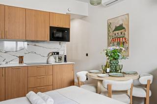 Lavie Maison Sauna Hot Tub & AC in 7th - 2