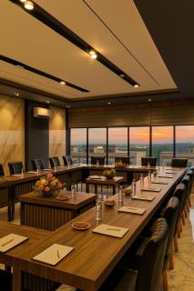 Bona Ventura Hotel & Skybar - 4