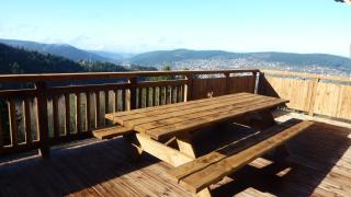 Chalet le Haut Meix, 12-14 personnes, vue lac, billard, sauna, accès facile aux pistes, en pleine nature, 3 sdb - 3