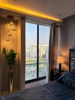 Stay Classy Bahria King Suite - 5
