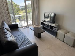 Departamento de tres Ambientes en Excelente Complejo - 6