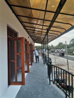 MarHab Hotel Apartment - Pottuvil - 0