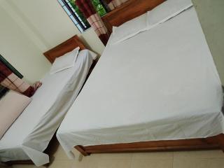 আরফা আবাসিক হোটেল - Debpur - 0