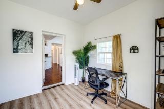 3 Mi to DFW Pet-Friendly Euless Home - Euless - 1