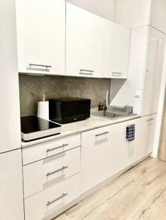Airport Apartment - Warsaw - 2