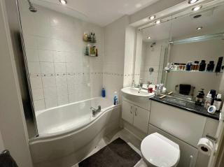 Salford Quays - Room - 4