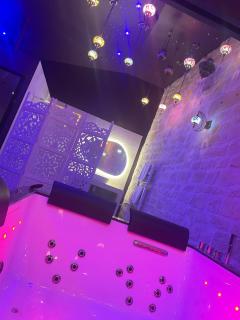 Appartement Jacuzzi Hammam 1001 Nuits Yaospa60 - 4