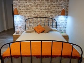 Casas Rurales Maribel - Complejo Moradas del Cerro 1 - Suites con Jacuzzi en Alcalá del Júcar - 2