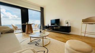 Global Top View 22th Floor PREMIUM by BookingHost - 2