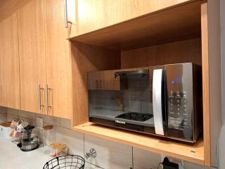 Cozy & Secure 2-Bedroom Retreat - Germiston - 7