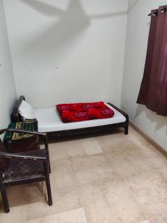 Al-Sakhawat Hotel Faizabad - 7