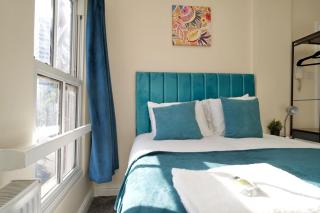Belgrade Lodge Studio 4 - Parking, City Centre, Walk to West Orchard Shopping Centre - Coventry - 4