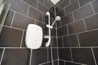 Belgrade Lodge Studio 4 - Parking, City Centre, Walk to West Orchard Shopping Centre - 2