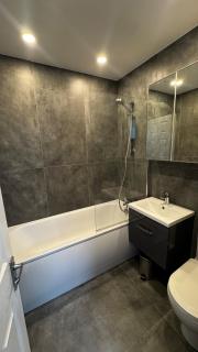 Sleeps 6, 1st Floor 2 bed and Bath Flat, with Parking & Games - Londra - 2