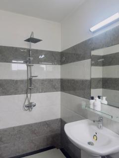 Alloy Heights Hotel & Apartments - 6